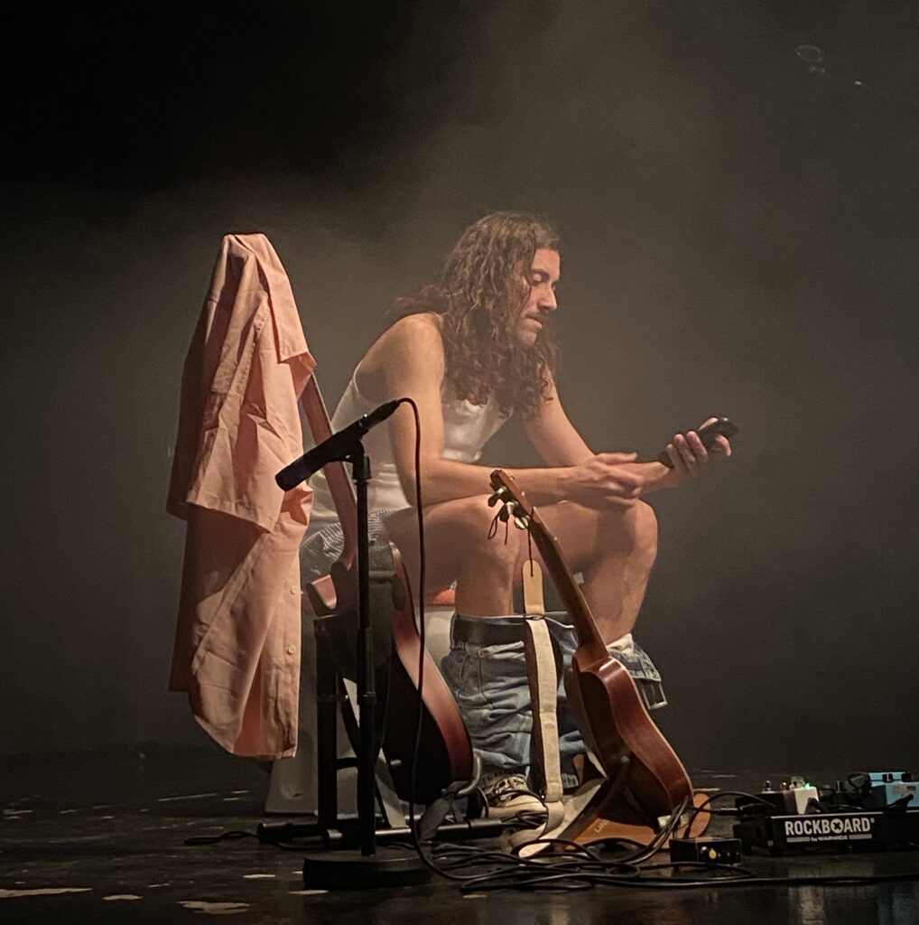 Muyaio en directo por Laura Pons.